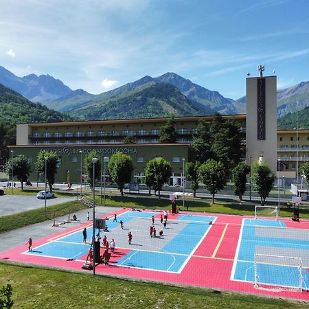 Villaggio Olimpico Бардонеккия Экстерьер фото