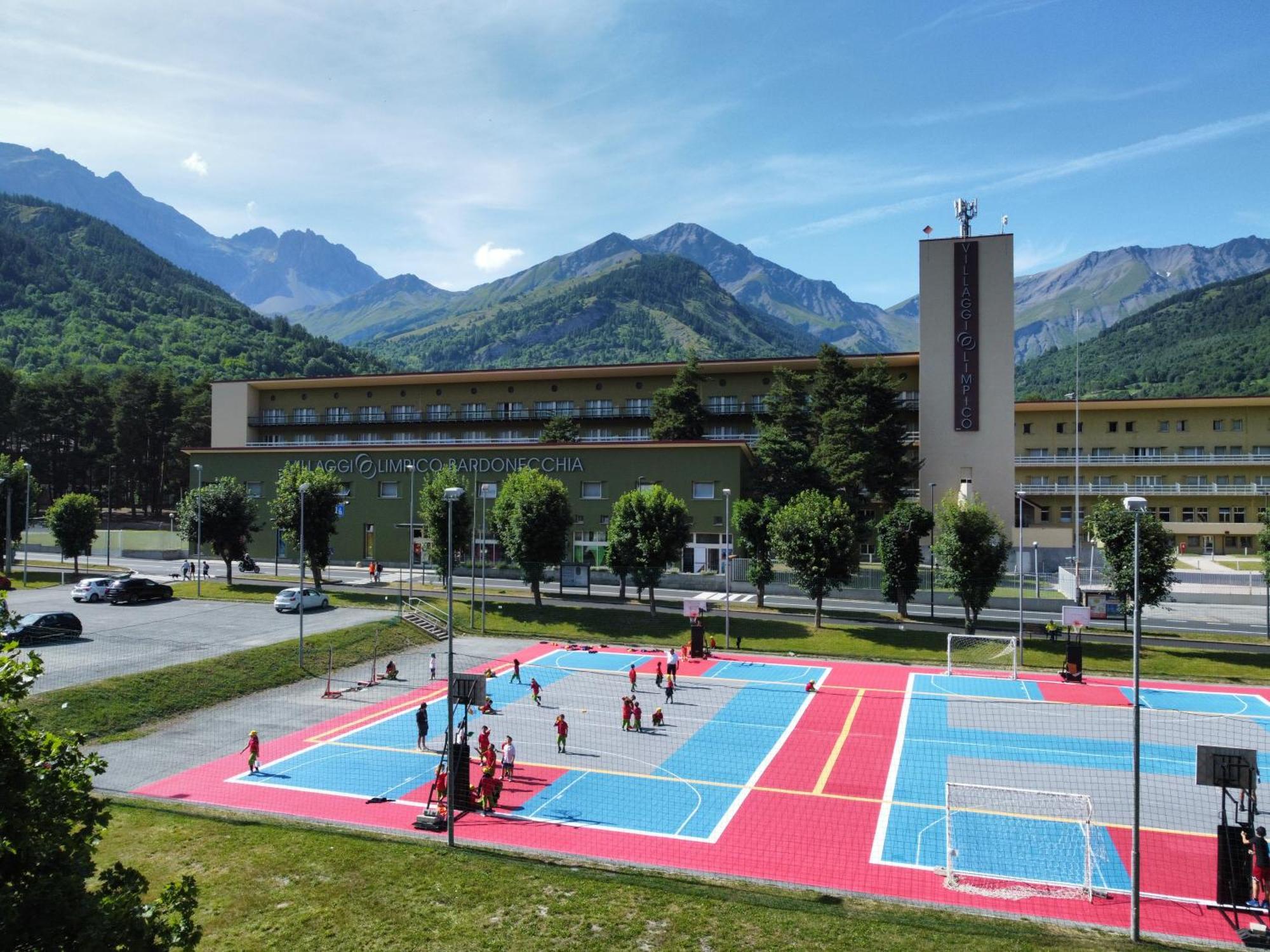 Villaggio Olimpico Бардонеккия Экстерьер фото